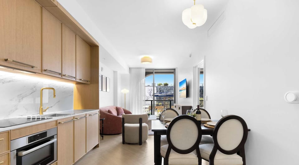 Dining-open layout