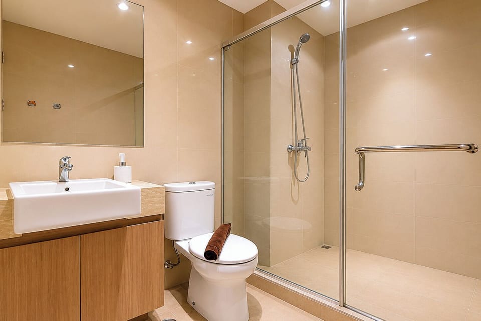 Velvet Luxe 2Br At Apartment Landmark Residence Bandung Apartment in Bandung