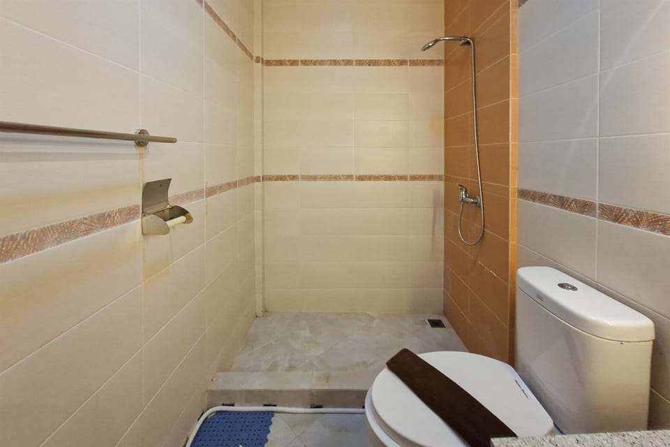 Comfortable 3Br Apartment At Great Western Apartment in Indonesia