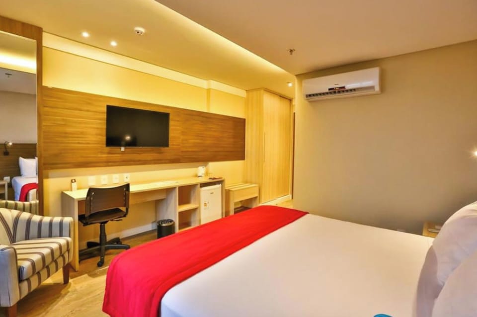 Bedroom. Interior and views may vary based on location and availability.