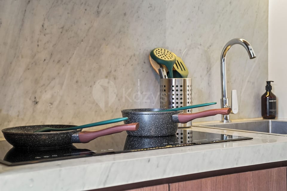 Apartment, 1 Bedroom, Pool View | Private kitchen | Coffee/tea maker, full-size fridge, microwave, stovetop