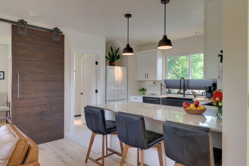 Dining Bar