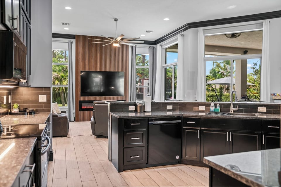 Luxury Villa, Patio, Garden View | Private kitchen | Coffee/tea maker