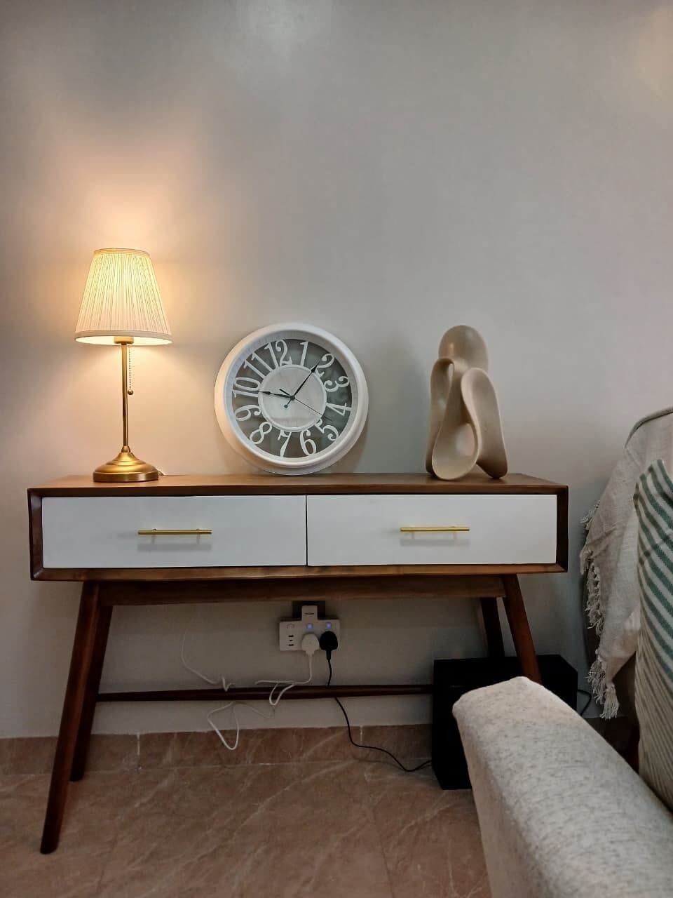Deluxe Apartment, Balcony, City View | Laptop workspace, WiFi (free), individually decorated