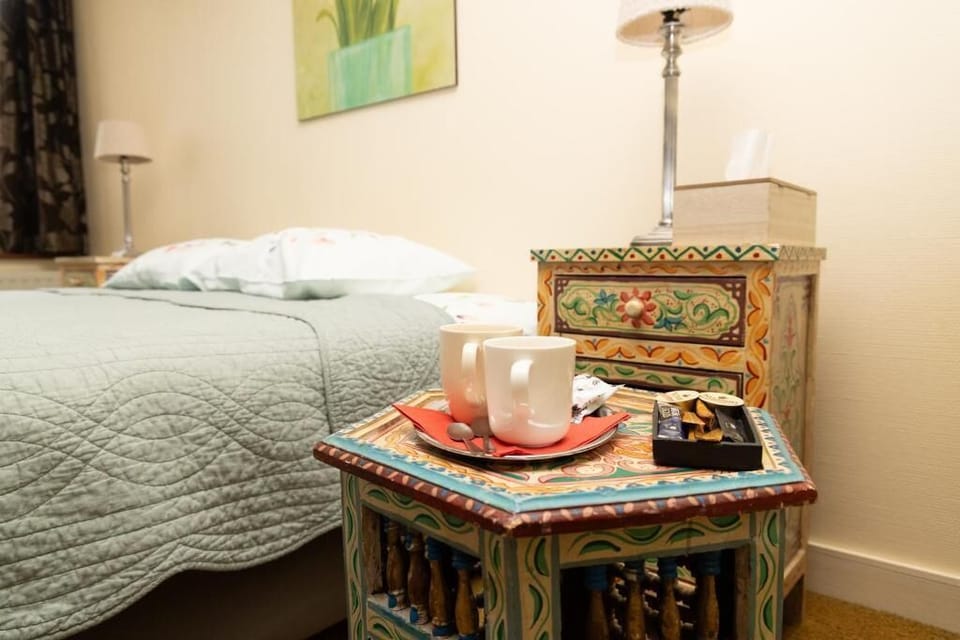 Classic Double Room | In-room safe, WiFi (free)