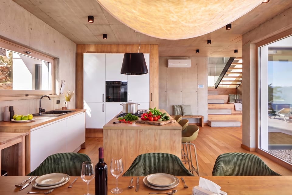 Luxury Villa, 3 Bedrooms, Fireplace (Villa Immortella – Luxury Pool &) | Private kitchen