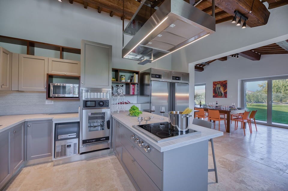 Autumn, Kitchen, Spring, Summer