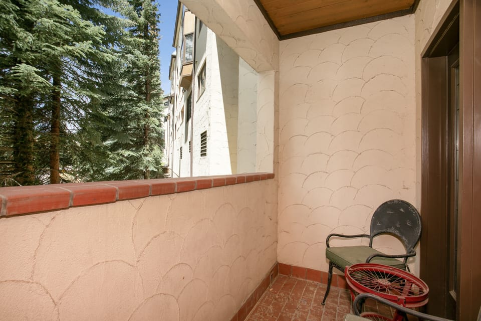 Condo, 2 Bedrooms | Terrace/patio