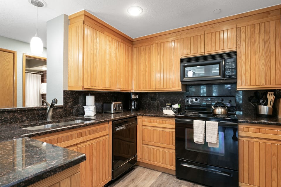 Condo, 2 Bedrooms | Private kitchen | Coffee/tea maker, fridge, oven, toaster