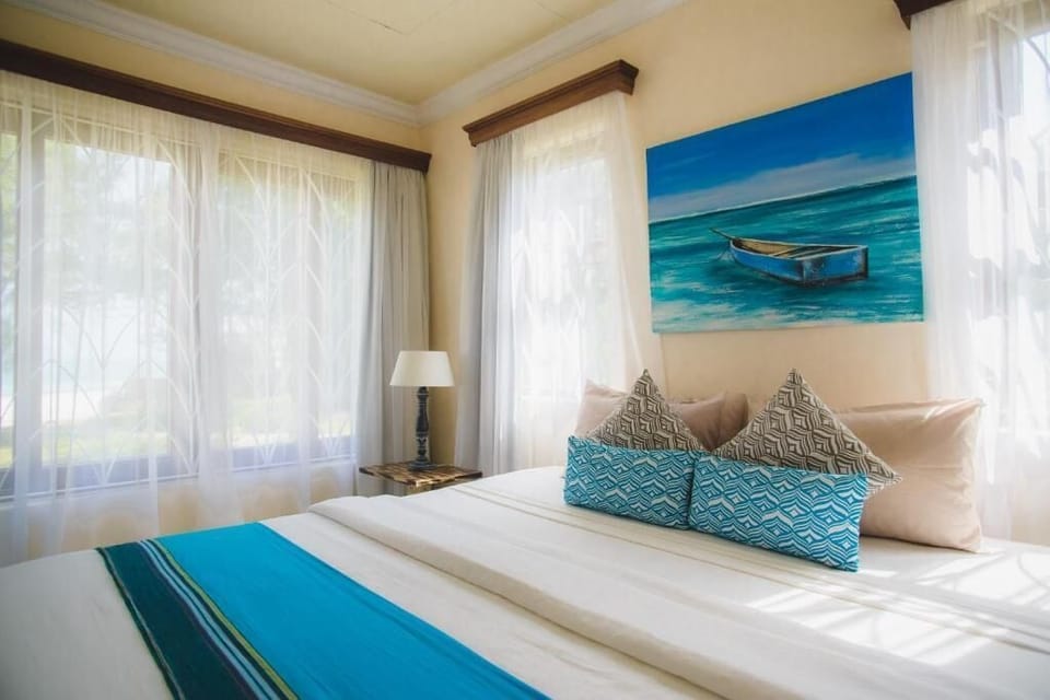 Villa, 2 Bedrooms, Balcony, Garden View | Iron/ironing board (on request), WiFi (free)