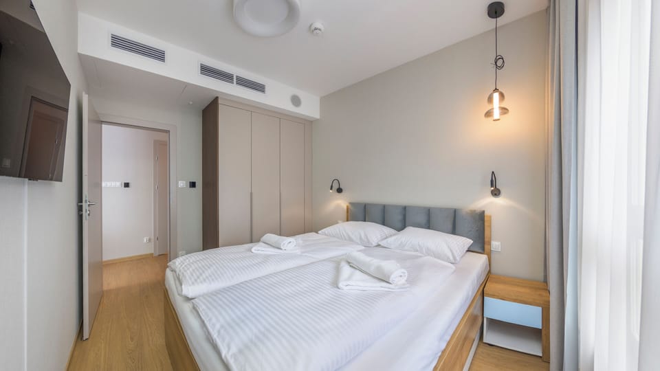 Apartment (71) | Iron/ironing board, WiFi (free), individually decorated