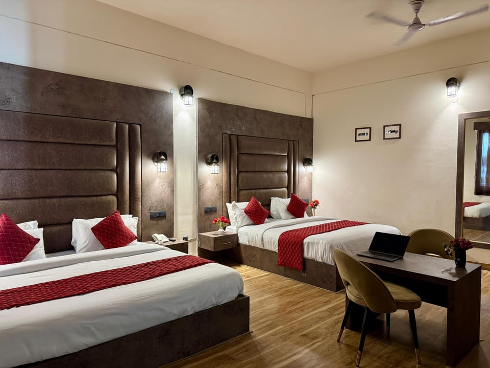 Luxury Room, Balcony | WiFi (free)