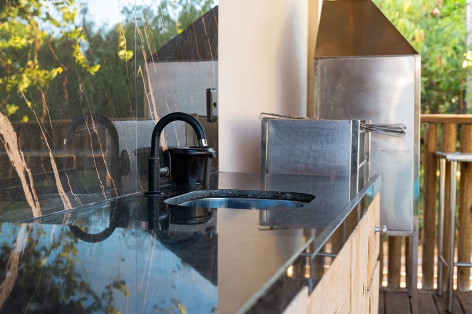 Chalet | Miscellaneous