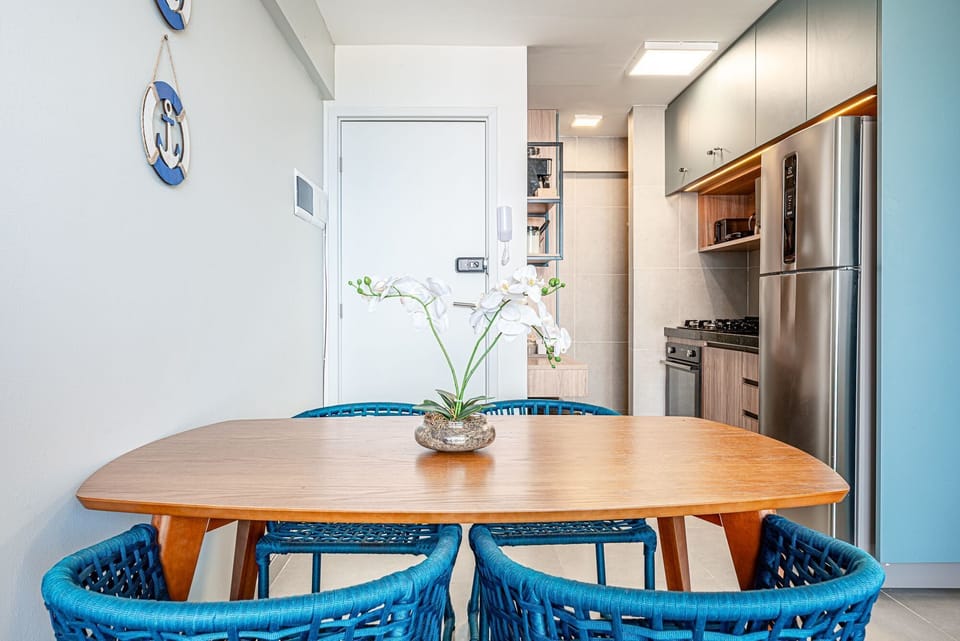 Apartment | Dining