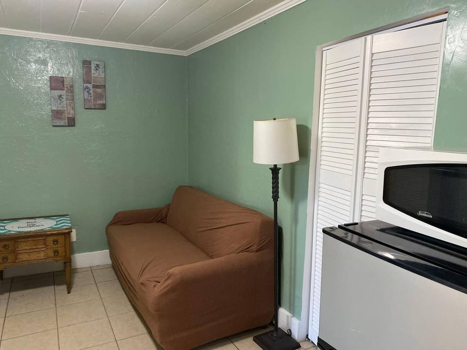 Apartment, 1 Bedroom | Living area
