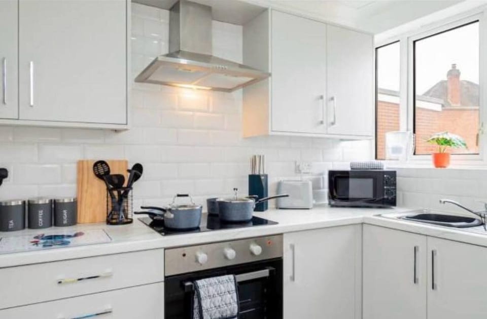 House, 3 Bedrooms, Garden View | Interior