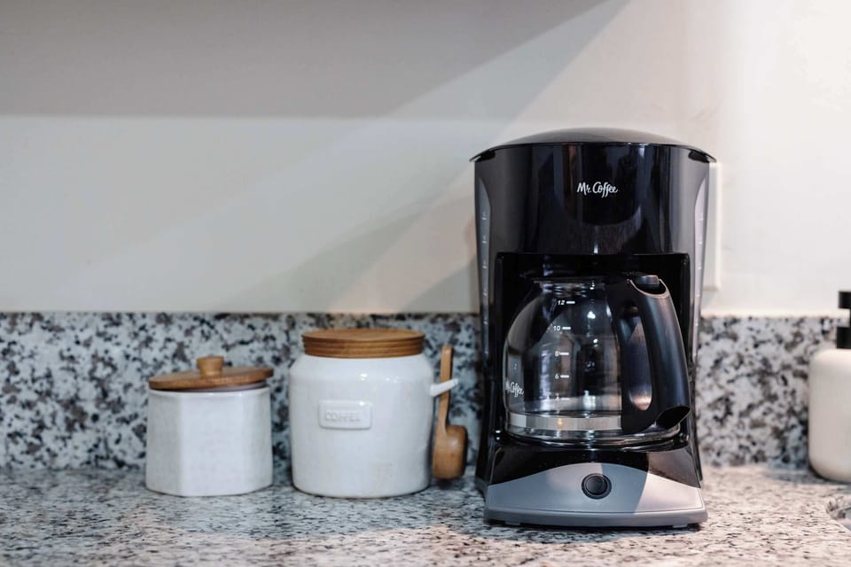 Start your morning with fresh coffee before walking to the beach or Newport Avenue.