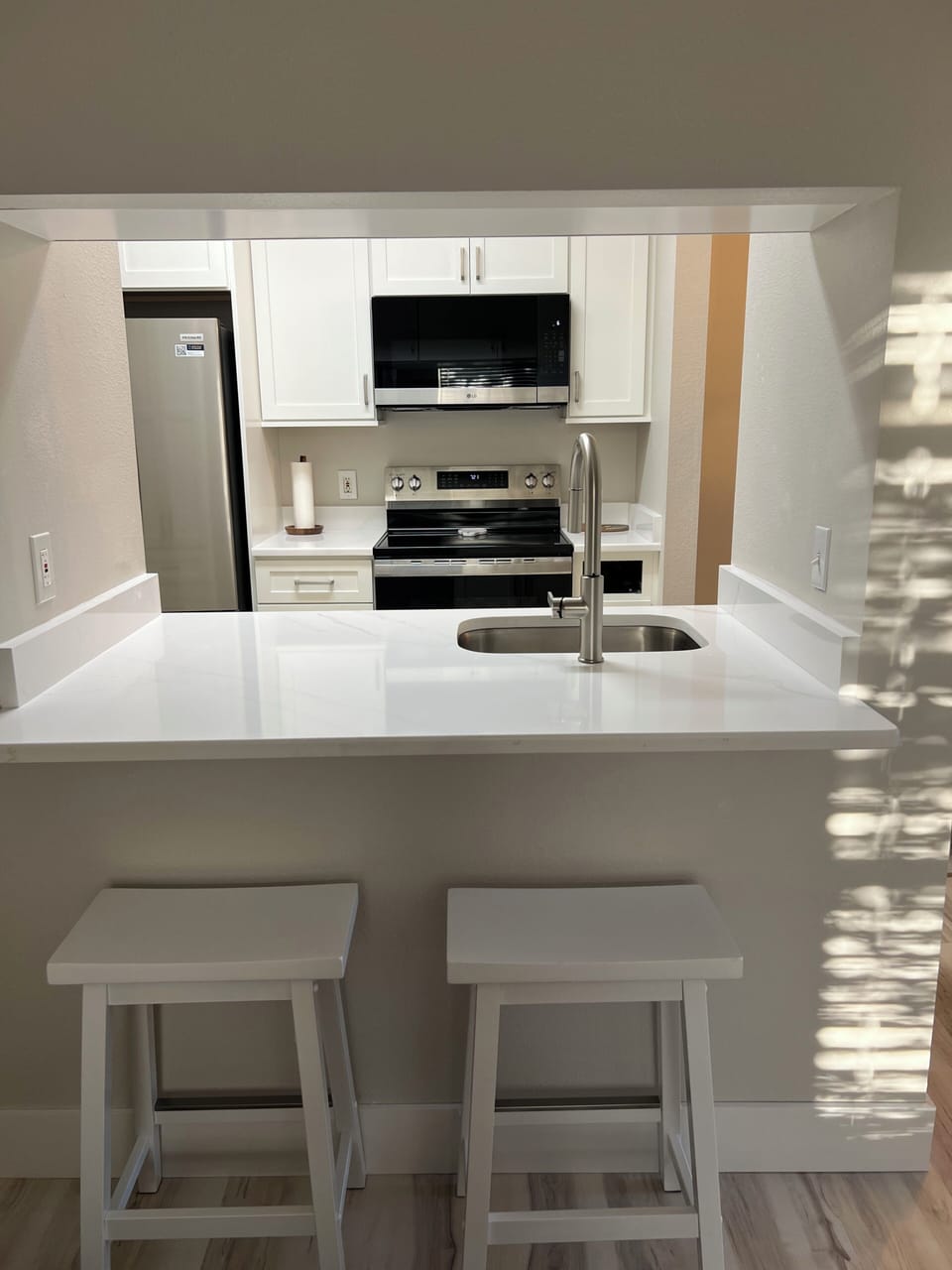 Kitchen with island seating 