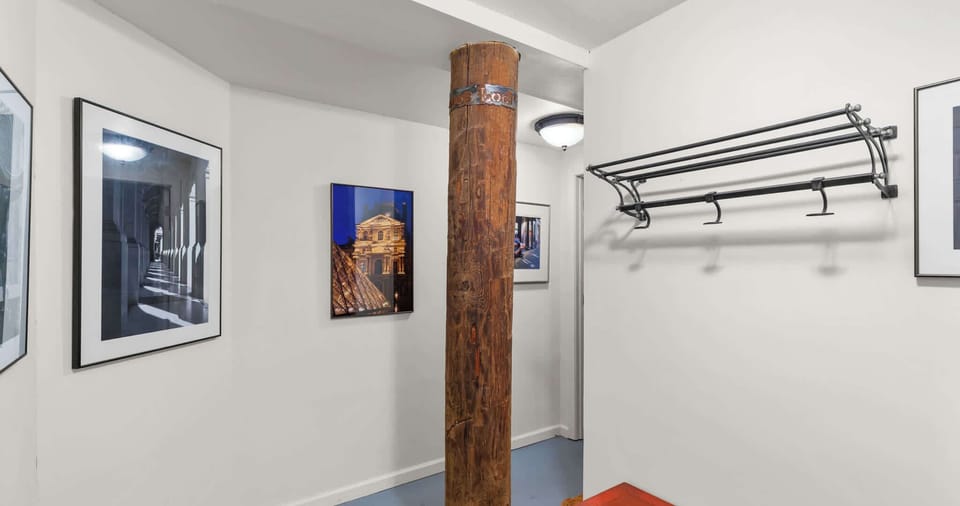 Kick off your shoes & drop bags in the inviting entryway​