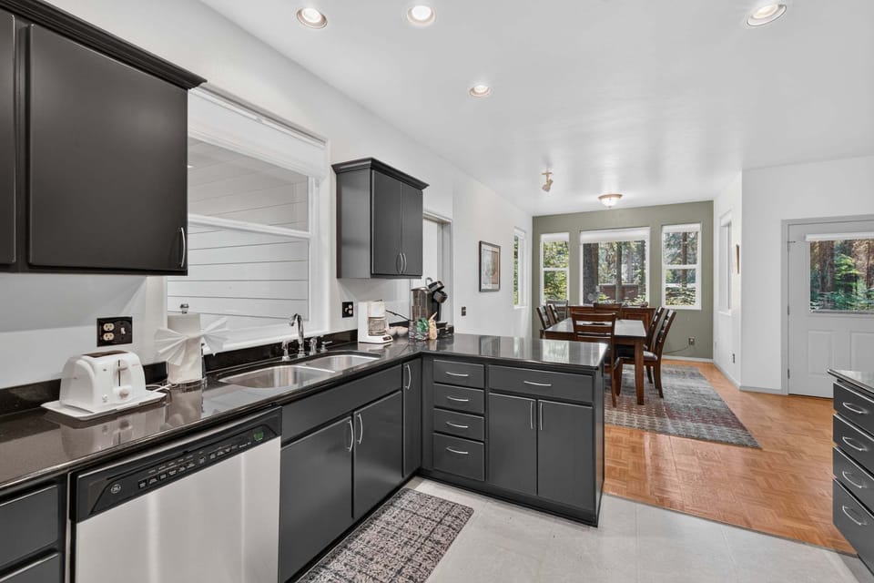 Kitchen- single-level home
