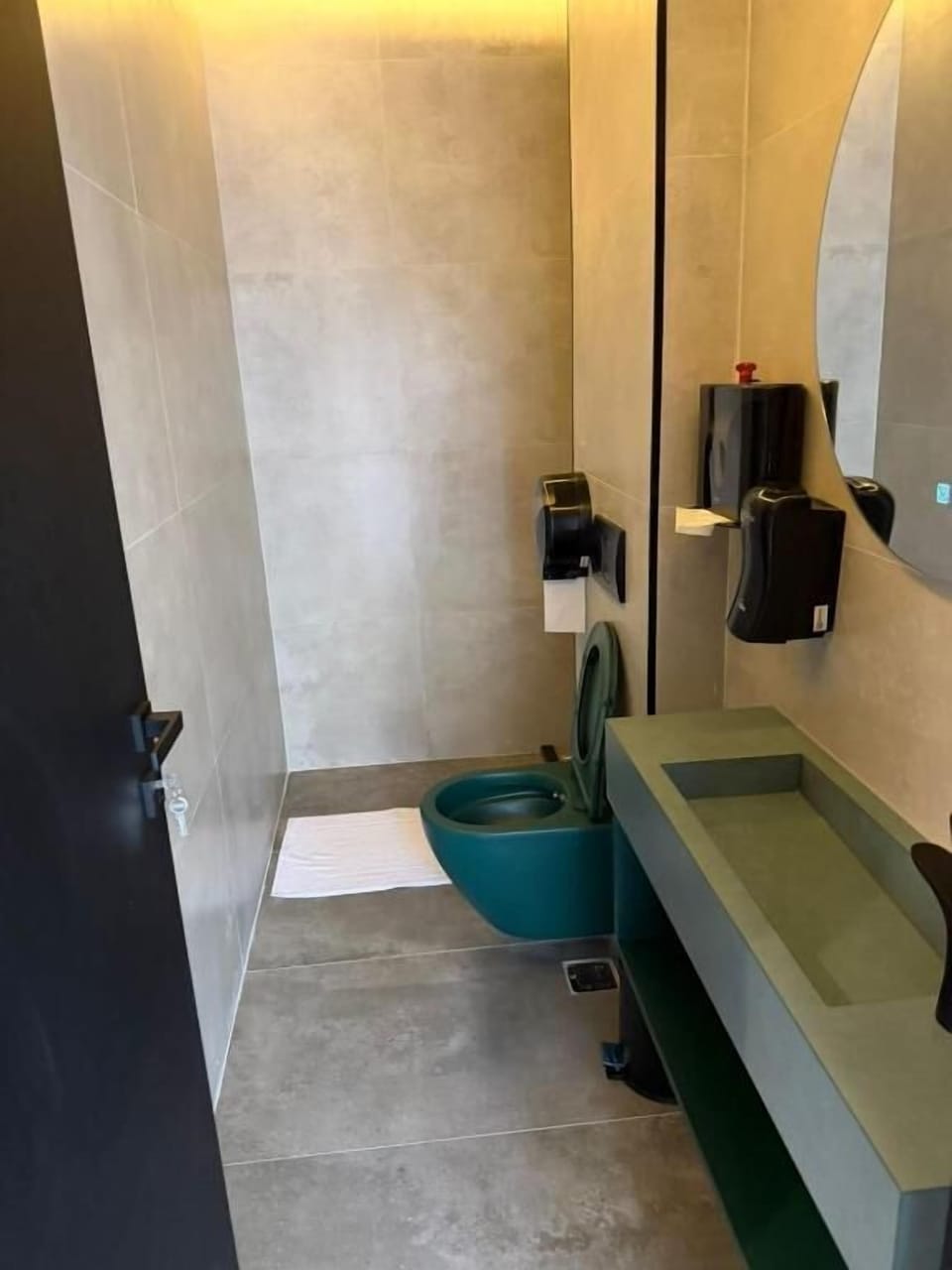 Double Room, City View | Bathroom