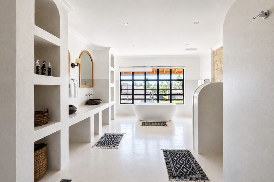 Family Suite, Mountain View | Bathroom | Slippers, towels, soap, shampoo