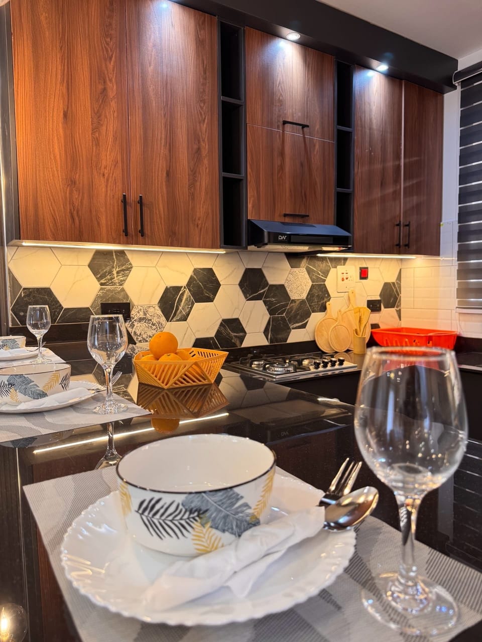 Comfort Apartment, City View | Private kitchen
