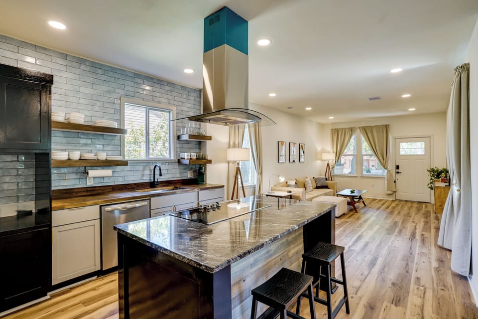 House (2 Bedrooms) | Interior