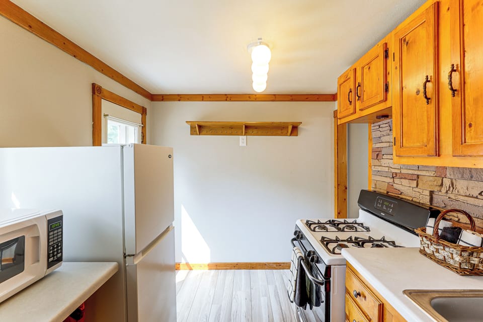 House (1 Bedroom) | Interior
