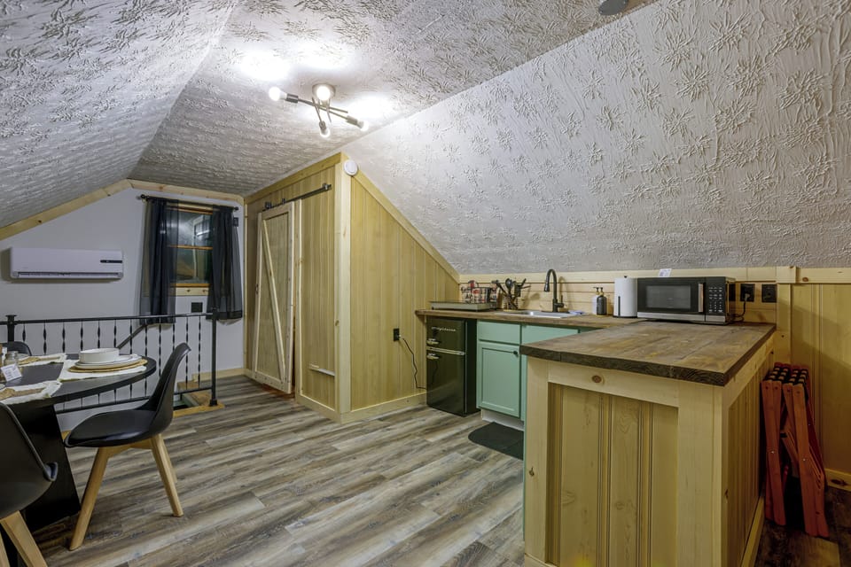 Apartment (0 Bedroom) | Interior