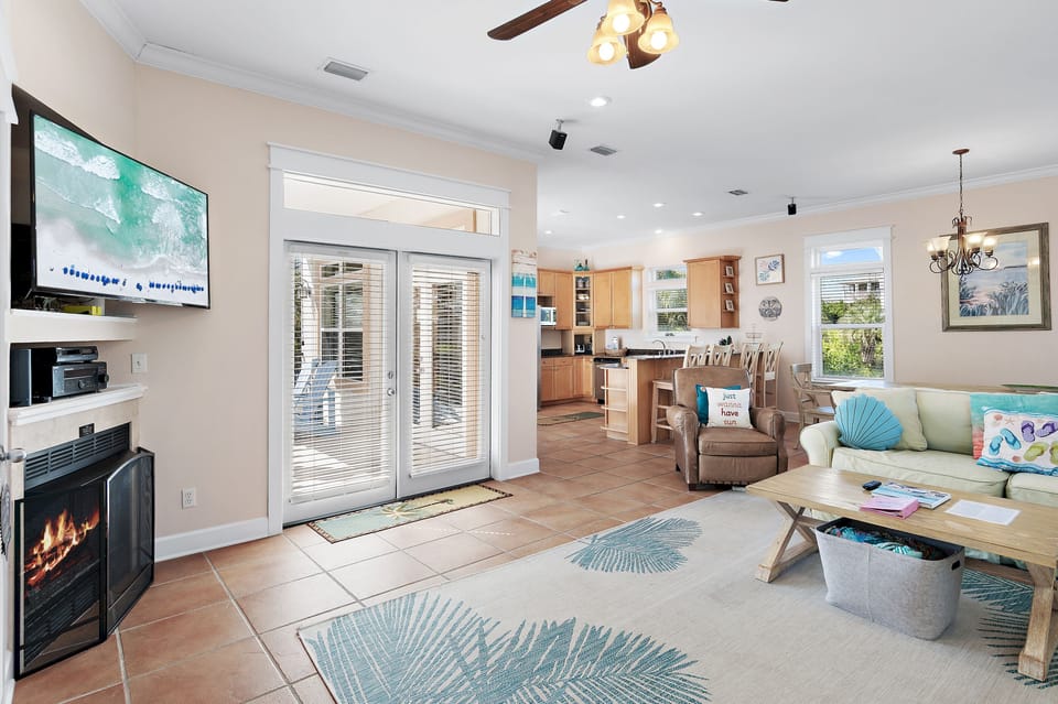 Living room pool view
