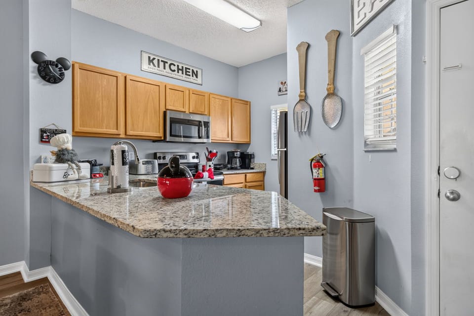 Fully equipped kitchen