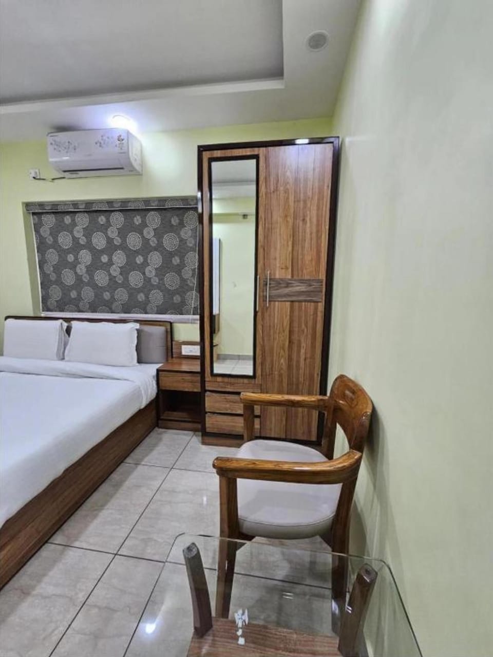 Deluxe Room | Desk, laptop workspace, WiFi (free)