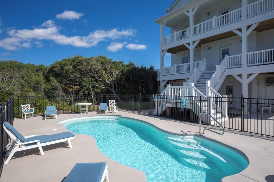 Private Pool And Home