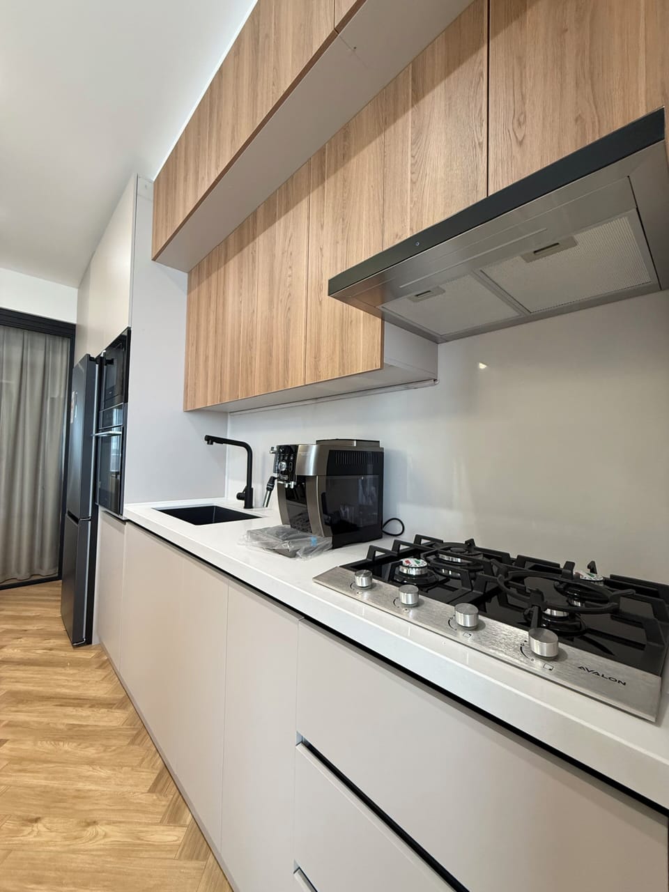 Comfort Apartment, River View | Private kitchen