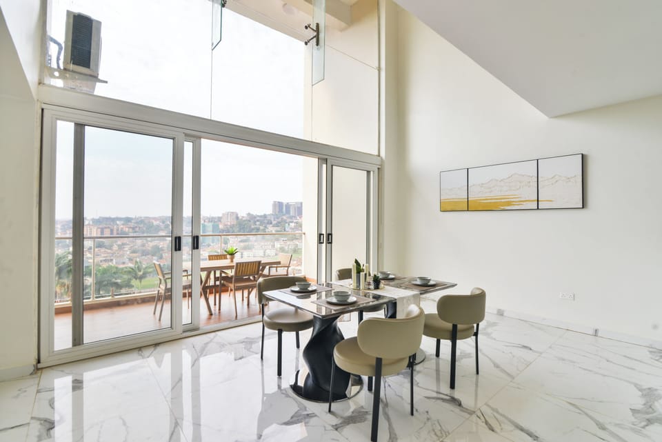 Family Duplex, City View | Dining