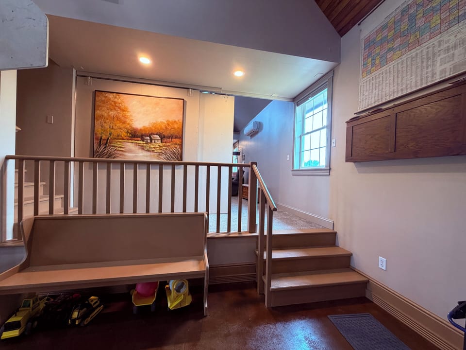 Loft / TV Room Entry