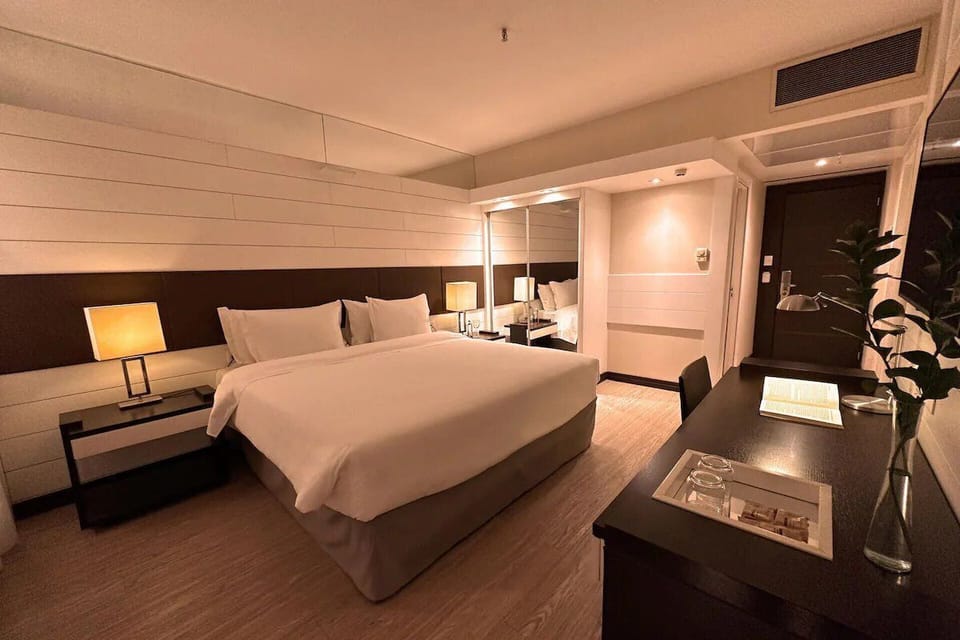 Bedroom. Interior and views may vary based on location and availability.
