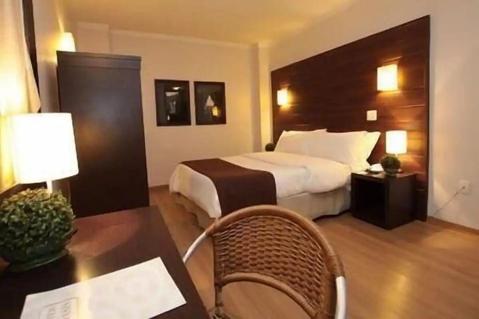 Bedroom. Interior and views may vary based on location and availability.