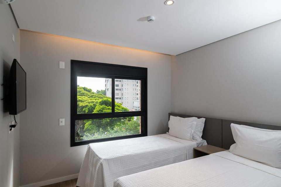 Bedroom. Interior and views may vary based on location and availability.