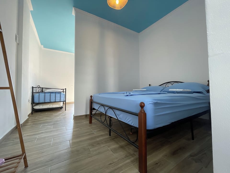 Deluxe Studio, Balcony, Garden View | WiFi (free)