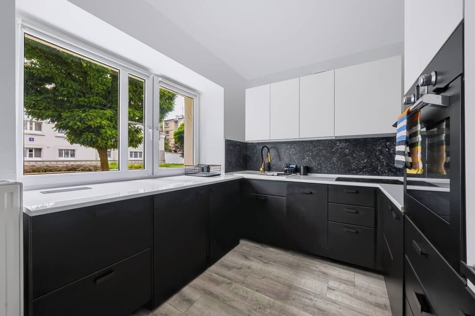 Fully Equipped Kitchen | Book Now with RENTUJEMY.COM