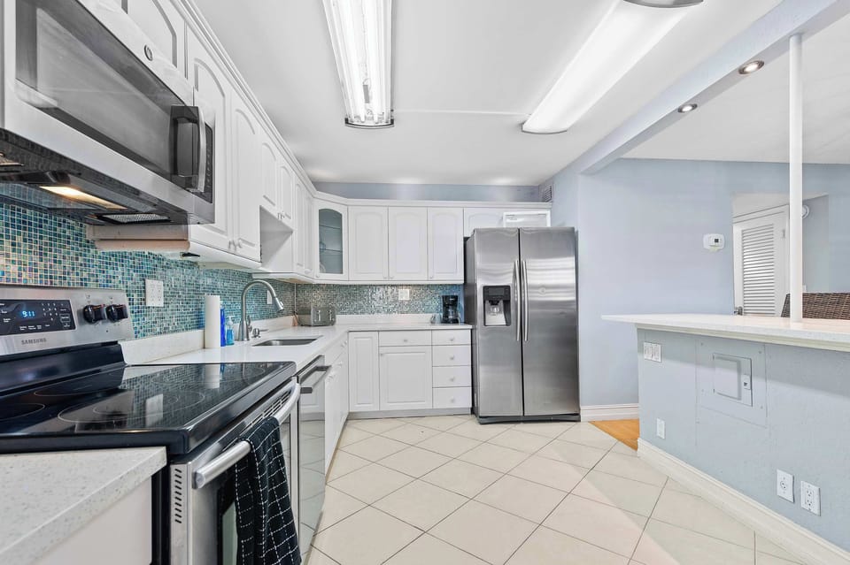 Fully equipped kitchen with everything needed to prepare meals.