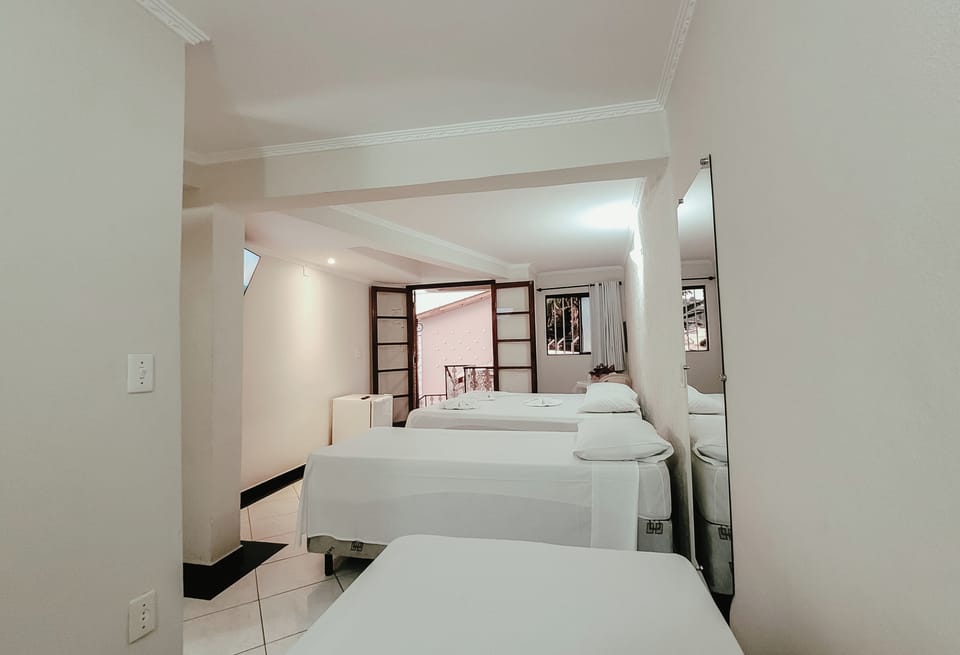 Economy Room, Pool View | Spa