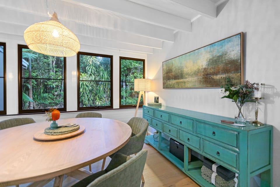 House | 4 bedrooms, high-speed internet