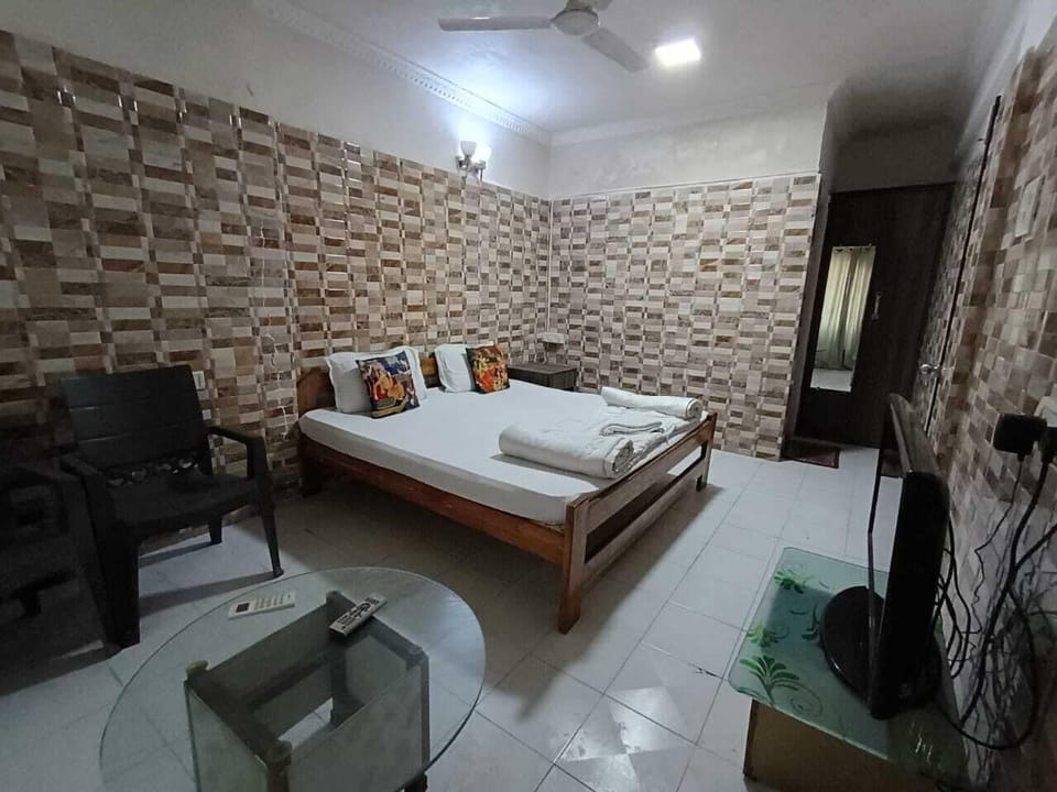 Deluxe Room | Laptop workspace, WiFi (free)