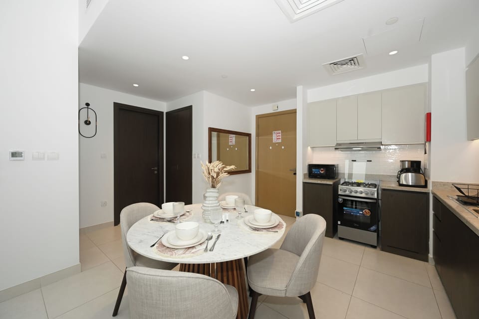 Apartment, Balcony, City View | Private kitchen