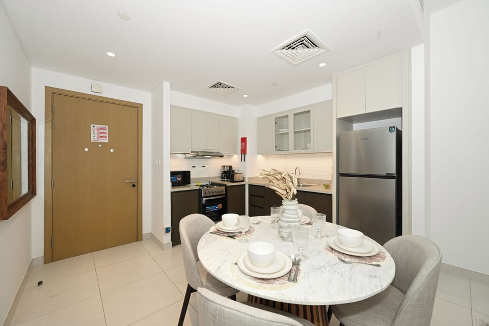Apartment, Balcony, City View | Private kitchen