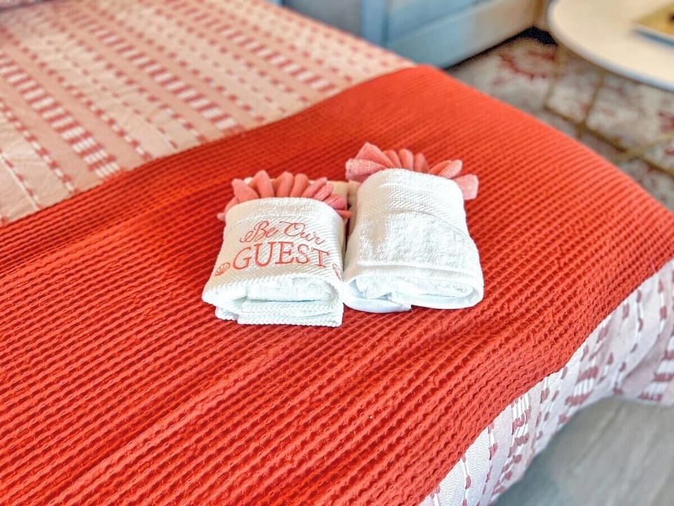 Fresh Linens & Towels