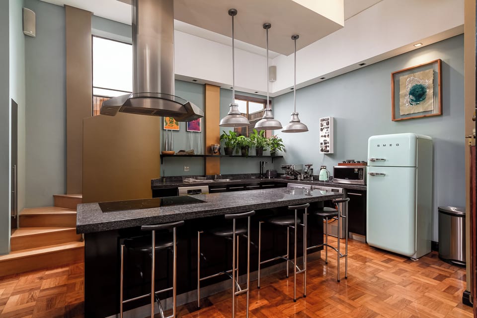 Deluxe Apartment, City View | Private kitchen